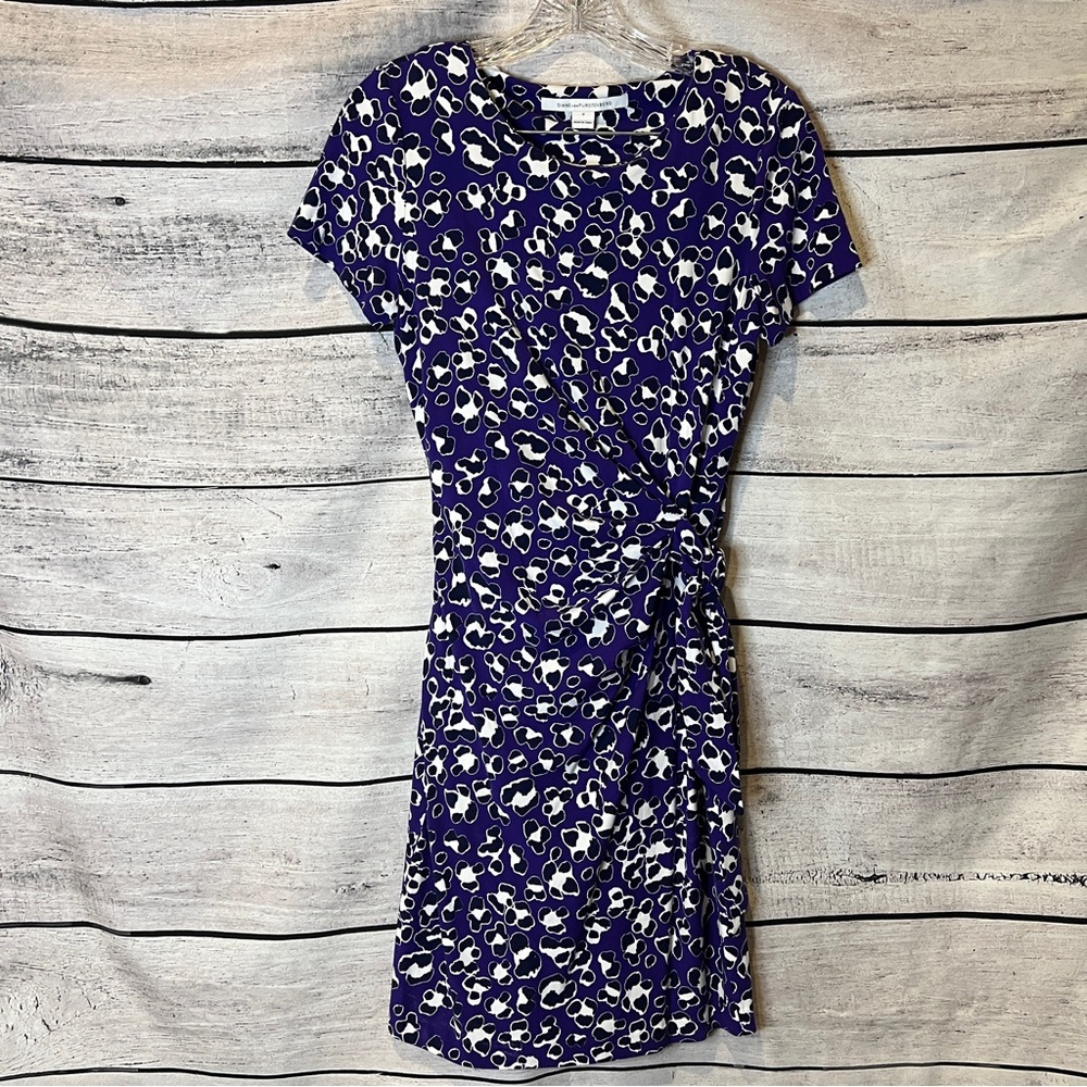 Diane Von Furstenberg Purple Black White Sheath Faux Wrap Stretch Knit Dress